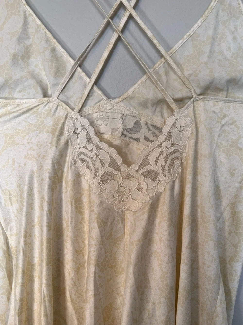 Vintage Cabernet Lace-Trim Sequin Detail Slip Dress Size L Gold Cream Fairy